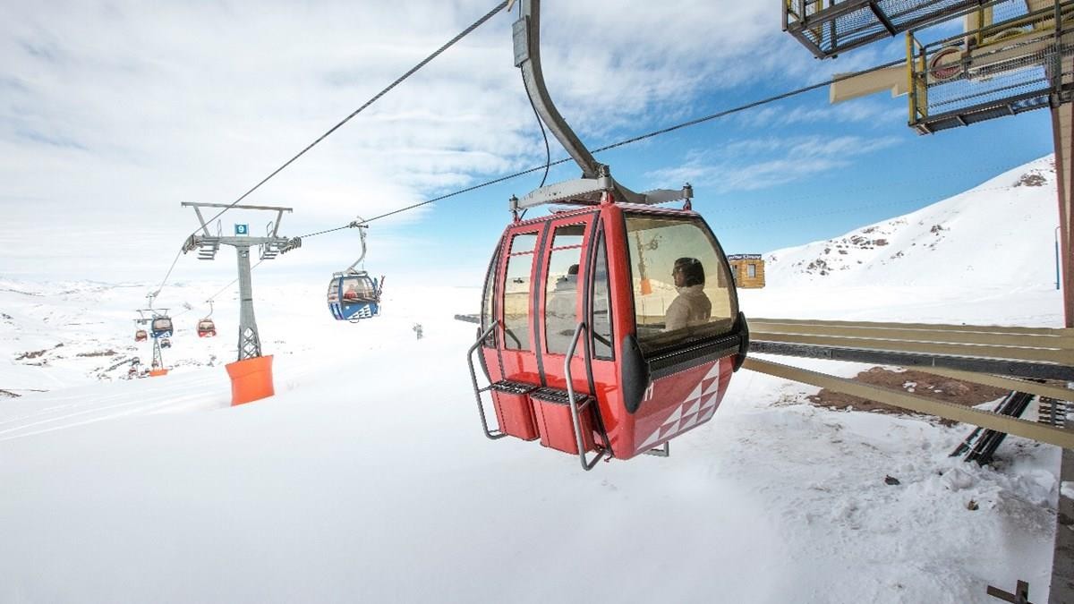 Ilha de Páscoa com Santiago